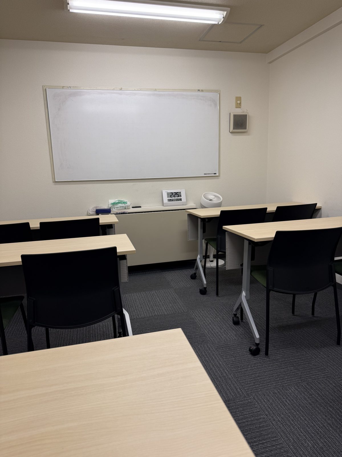 渋谷英語塾の教室内観